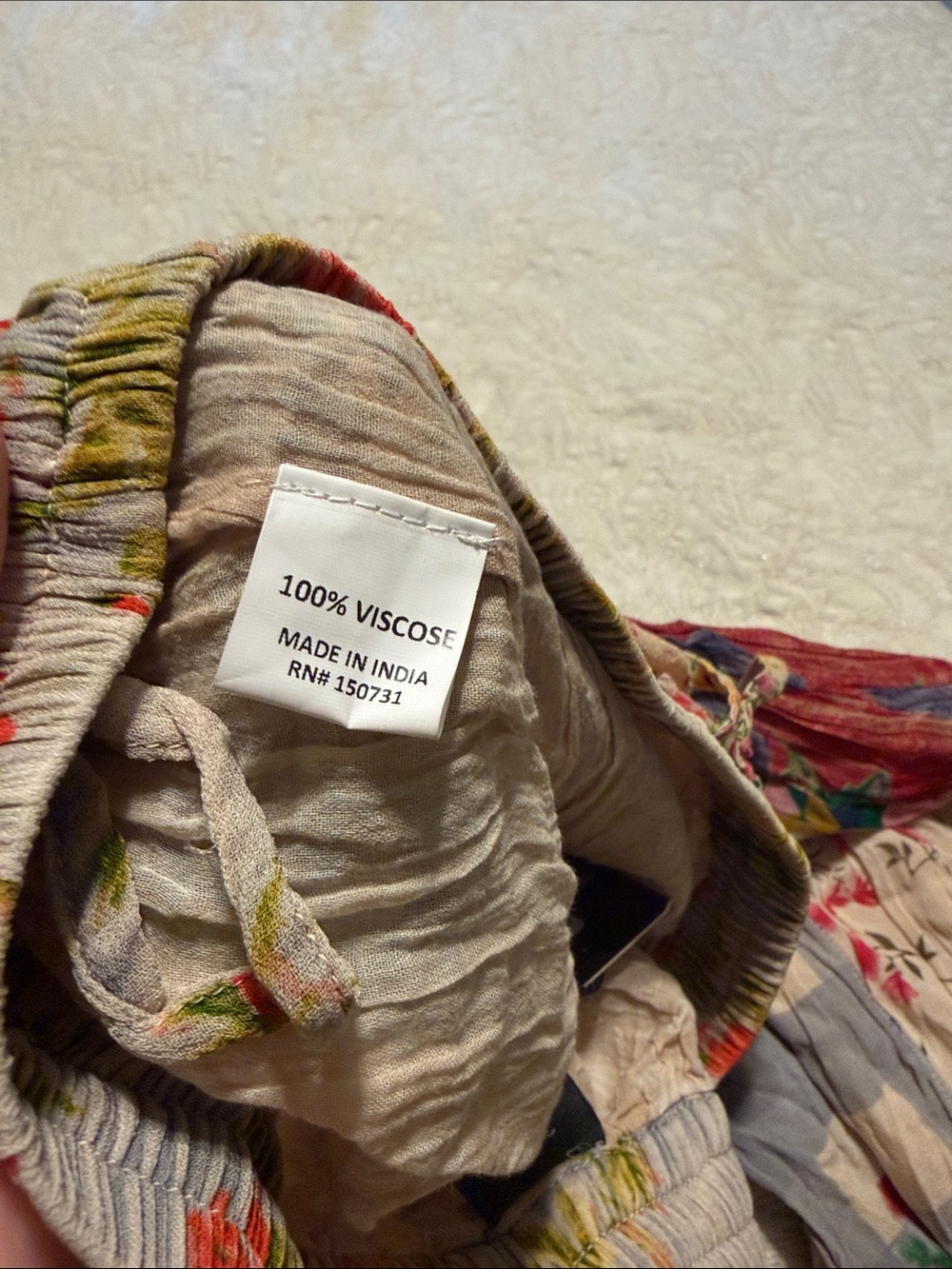 Young threads patchwork boho pants
XL - Picture 6 of 7